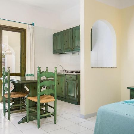 Alba Dorata Resort Cala Liberotto Bagian luar foto