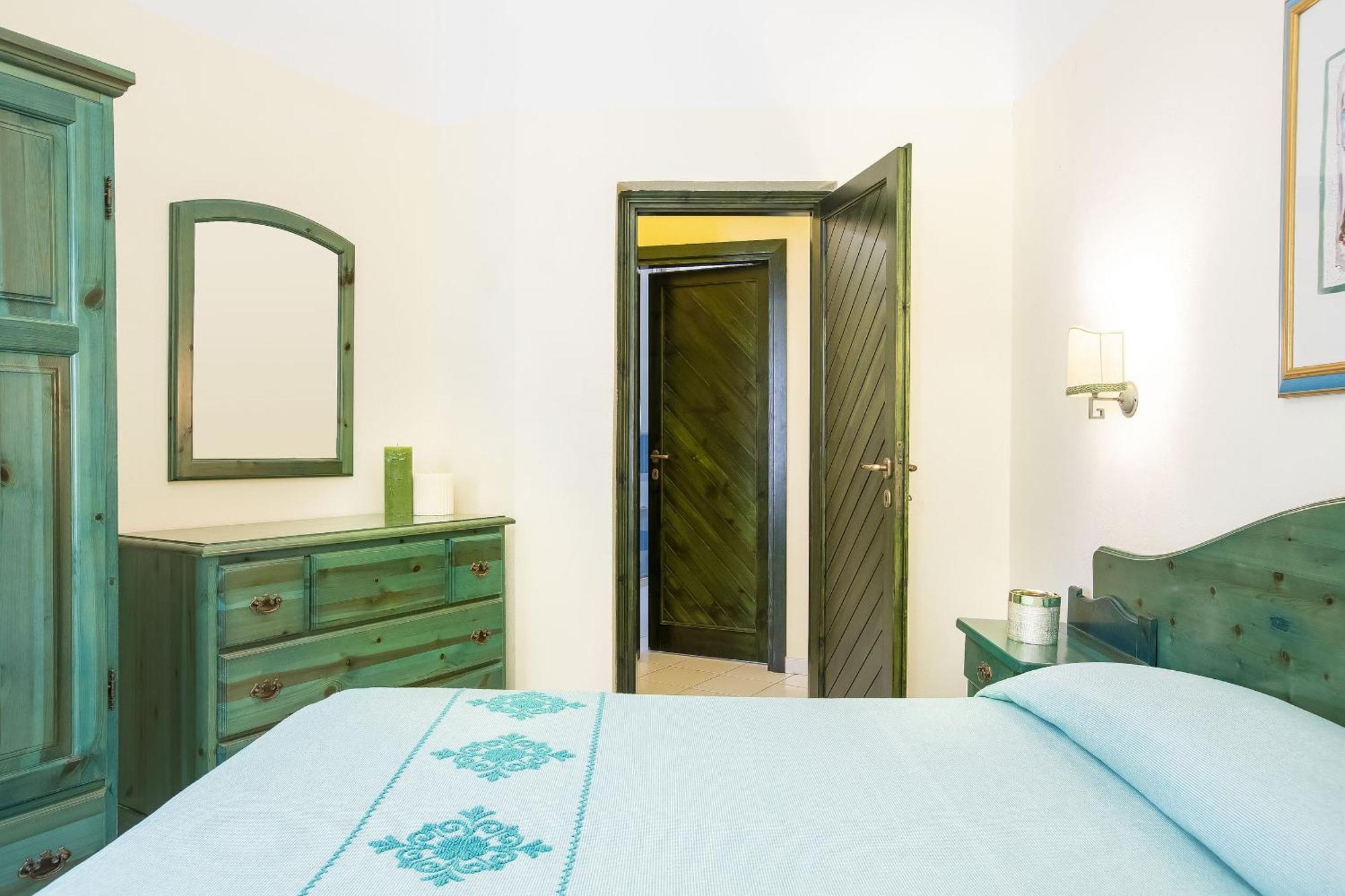 Alba Dorata Resort Cala Liberotto Bagian luar foto